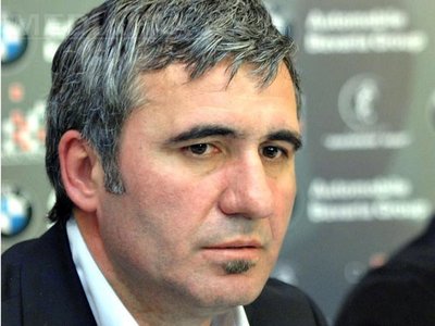 Hagi, mandru de echipa sa