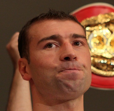  Lucian Bute va boxa simbta pentru centura NABF