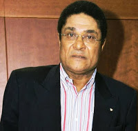 Eusebio da Silva Ferreira ne-a parasit