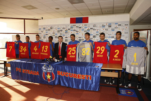 Steaua si-a prezentat cele 9 achizitii