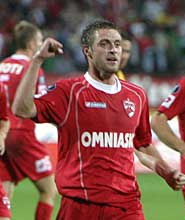 Dinamo cere amanarea meciului cu Farul