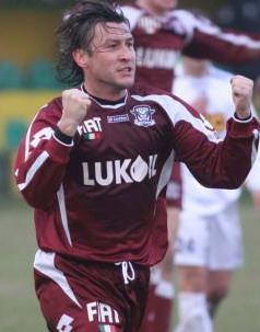 Viorel Moldovan , director sportiv la Urziceni