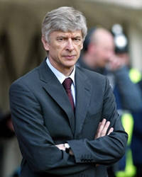 Arsenal , lider in Premier League