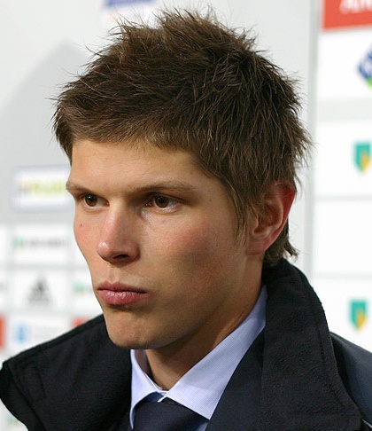Schuster confirma interesul pentru Huntelaar