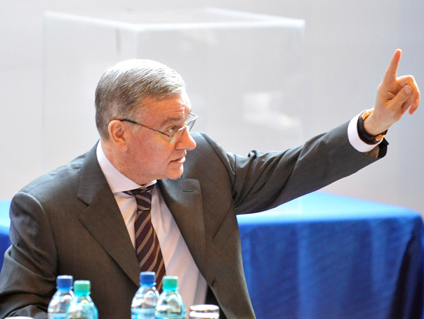 Mircea Sandu, reales preşedinte al FRF