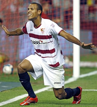 Sneijder si Luis Fabiano tintele lui United