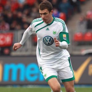 Dzeko la Mancester City pentru 27 mil de lire