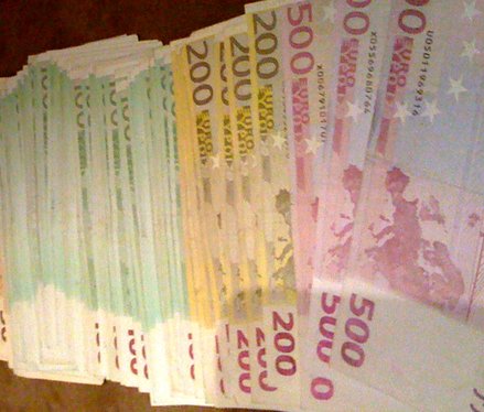 Ungaria si Grecia lovite de mafia pariurilor