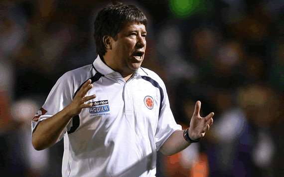 De la o femeie Hernan Gomez a demisionat