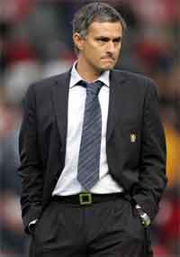 Mourinho ramane la Real